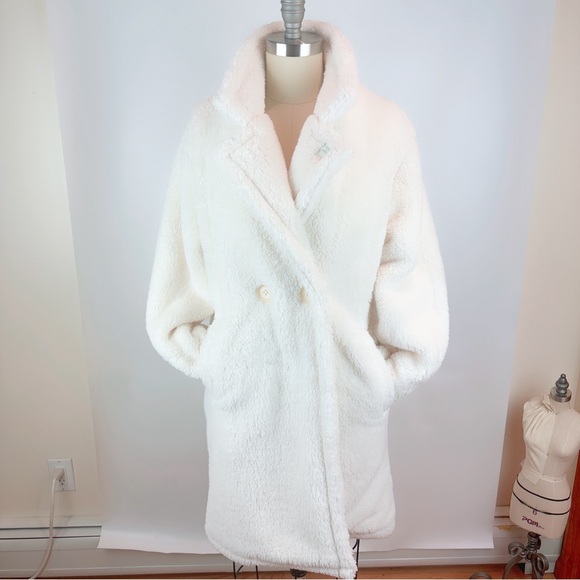 FILA Misty Coat White Size L - Picture 15 of 16